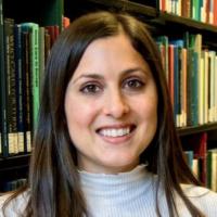 Headshot of Lauren Bochicchio.